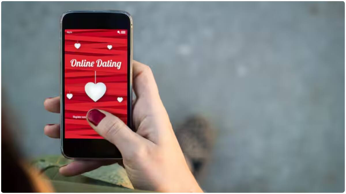 Romance Scam Alert : డేటింగ్ యాప్స్ వాడుతున్నారా? అయితే జాగ్రత్త.. ప్రేమ పేరుతో మోసం చేసేస్తారు