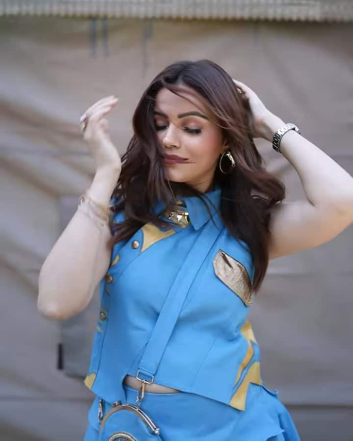 अभिषेक ने कहा- रुबीना जी मेरी क्रश हैं, मैं उन्हें बहुत पसंद करता हूं, मैं अक्सर उनसे ये बात कहता हूं।