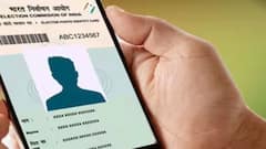 શું તમારી પાસે પણ છે બે ચૂંટણી કાર્ડ? આમ કરવા પર કેટલી મળી શકે છે સજા?