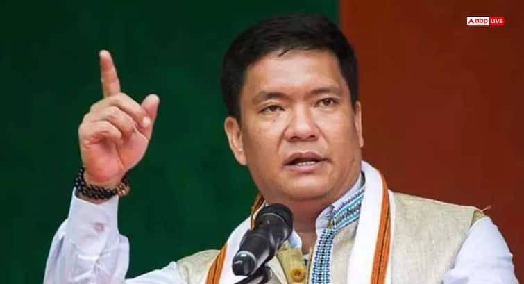 <div>Arunachal CM Pema Khandu 'Runs State Like Pvt Ltd Co,' Alleges PIL In SC; Centre Asked To Reply In 3 Weeks</div>