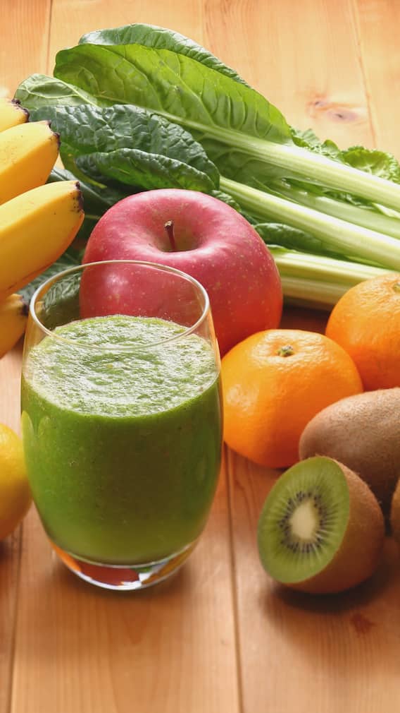 9 Signs Of Vitamin Deficiency, You Shouldn't Ignore