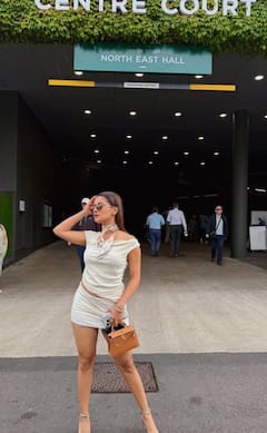 विराट की वाइफ अनुष्का को छोड़िए, विंबलडन में इस हसीना ने लूटी महफिल; देखें दिलकश तस्वीरें