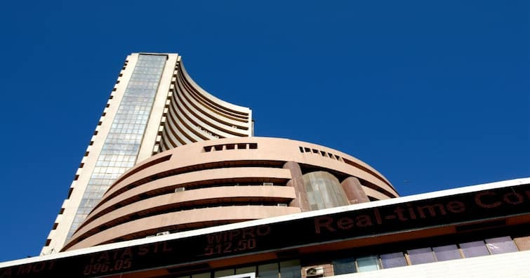 bombay stock exchange celebrating 150 years asia's oldest stock exchange world's 10 oldest stock exchange बॅाम्बे स्टॅाक एक्सेंज झाले दीडशे वर्षांचे