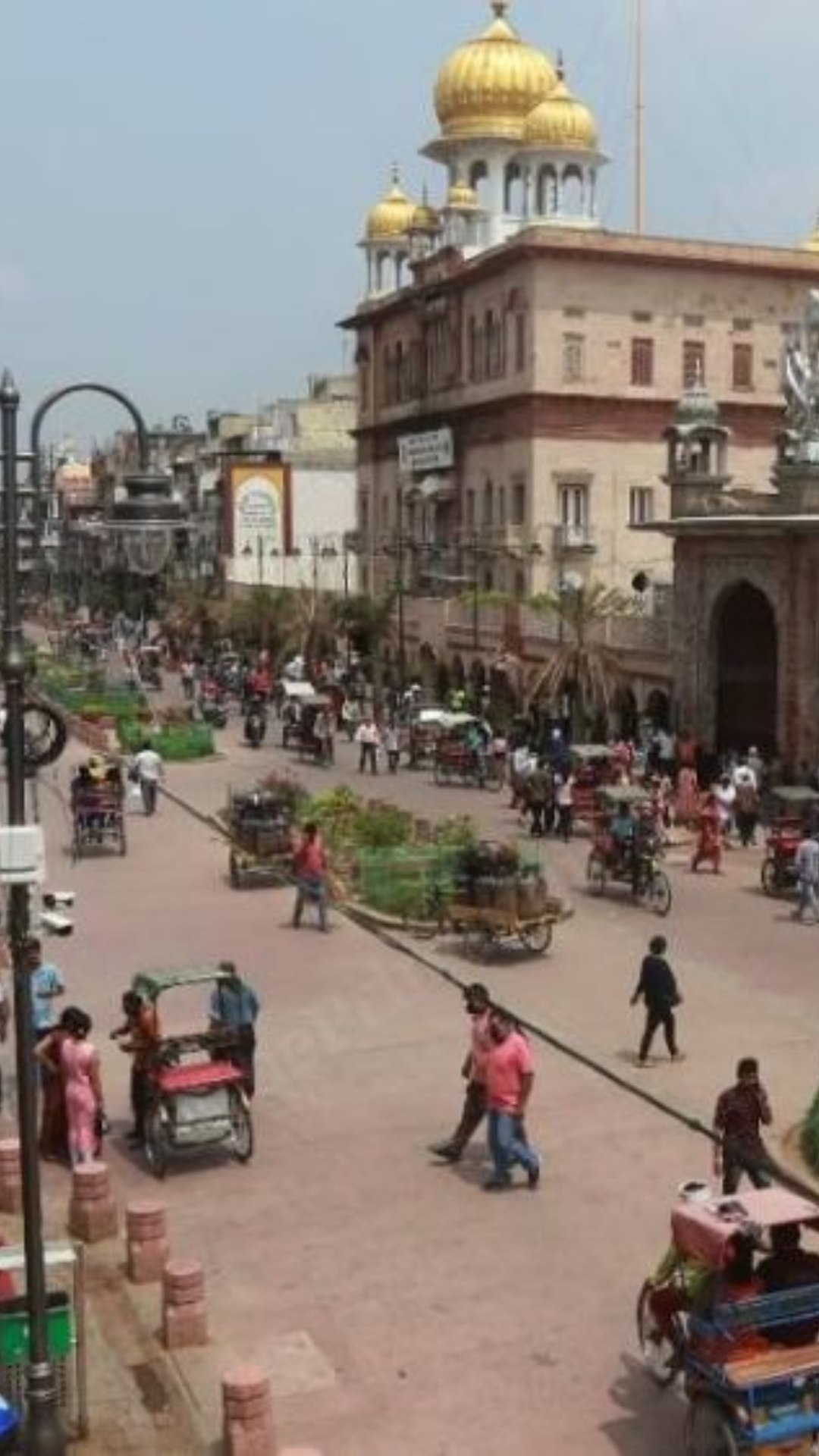 इसे मुगल सम्राट शाहजहां की बेटी जहांआरा बेगम ने बसाया था