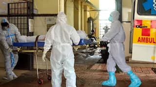 Nipah virus returns in Kerala 383 people under observation tnn | மீண்டும் நிபா  வைரஸ்: அச்சம் தரும் அறிகுறிகள்! 383 பேர் கண்காணிப்பில், தடுப்பூசி இல்லையா?