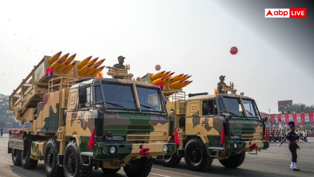 drdo developing pinaka IV 300 km guided rocket system no air defence system can intercept artillery warfare भारत बना रहा ऐसा रॉकेट, पकड़ नहीं पाएगा कोई भी एयर डिफेंस सिस्टम! चीन-पाकिस्तान के उड़ जाएंगे होश