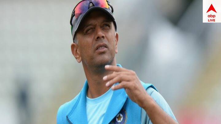 রাহুল দ্রাবিড় ৩৫৪ রান করেছেন এই লর্ডসের মাঠে। ১টি সেঞ্চুরি ও দুটো অর্ধশতরান হাঁকিয়েছেন দ্রাবিড়।