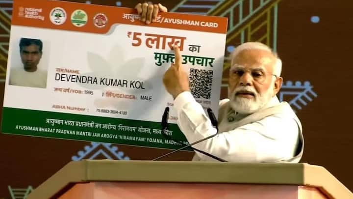 कुछ अस्पतालों में, मरीज़ों को प्रधानमंत्री राष्ट्रीय राहत कोष (पीएमएनआरएफ) या कॉर्पोरेट सामाजिक उत्तरदायित्व (सीएसआर) स्वास्थ्य कोष से भी मदद मिलती है। लेकिन इसके लिए आपको पूरी प्रक्रिया के अनुसार आवेदन करना होगा और मंज़ूरी मिलने के बाद ही इलाज हो पाएगा। संक्षेप में, सरकार पूरी कोशिश कर रही है कि कोई भी ज़रूरतमंद व्यक्ति बिना पैसे के इलाज से वंचित न रहे।