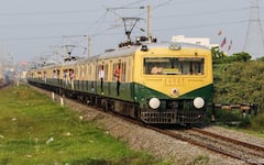 Chennai EMU Train Cancel:  பயணிகளுக்கு முக்கிய அறிவிப்பு !சென்னை கடற்கரை-செங்கல்பட்டு மின்சார ரயில் சேவை ரத்து