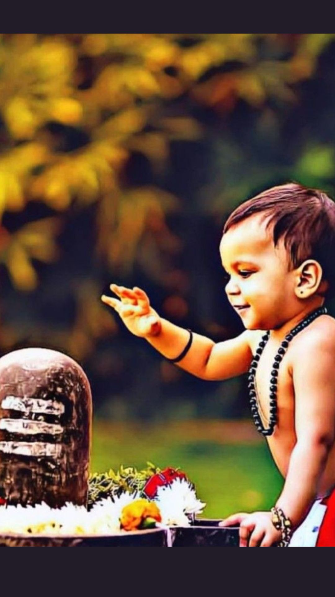 शिव जी वैरागी हैं, उन्हें हल्दी, कुमकुम, मेहंदी के अलावा