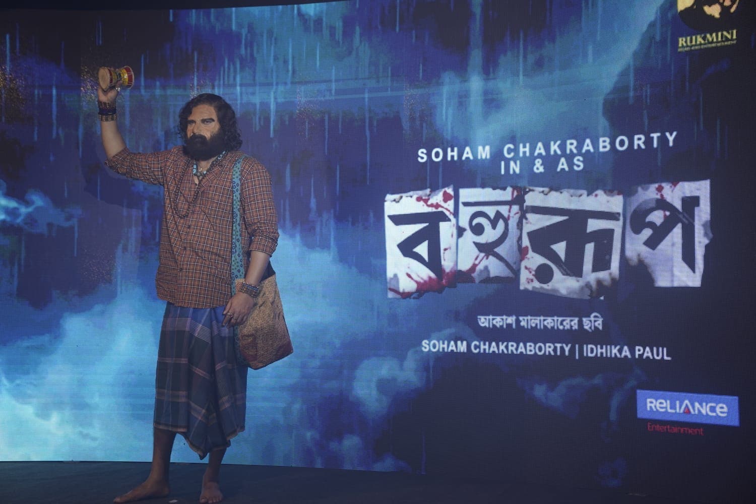 Soham Chakraborty: 'আয়নার সামনে দাঁড়িয়ে নিজেকে চিনতে পারিনি..', কোন ঘটনার কথা মনে পড়ল সোহমের?