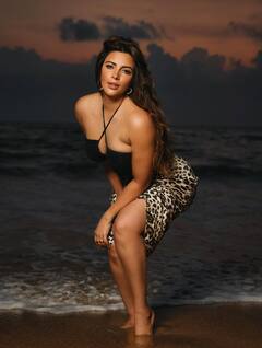 Shama Sikander PHOTO: શમા સિકંદર કરાવ્યું હોટ ફોટોશૂટ, તસવીરોએ લગાવી આગ