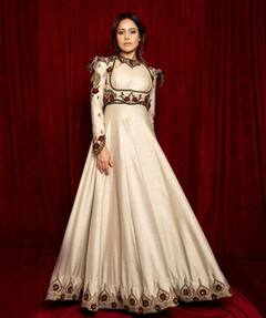 Nushrratt Bharuccha Photo: વ્હાઈટ અનારકલી લુકમાં નુસરત ભરૂચાનો શાહી અંદાજ