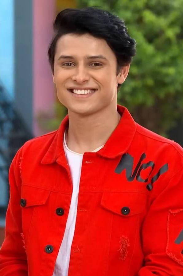 नीतीश भलूनी को तारक मेहता का उल्टा चश्मा में टप्पू के रोल में देखा जाता है. रिपोर्ट्स का कहना है अभिनेता को प्रति एपिसोड 20 हजार रुपए मिलते हैं.