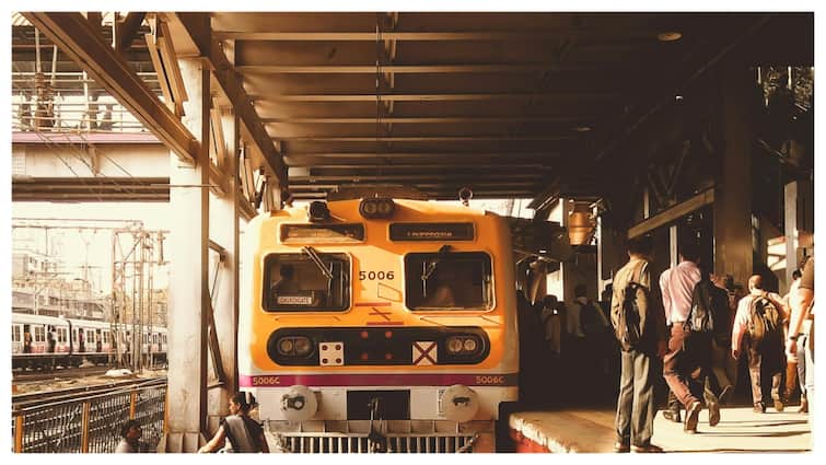 Indian Railways Boosts Train Safety With AI-Powered Inspection System Indian Railways Boosts Train Safety With AI-Powered Inspection System