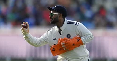 লর্ডসে তৃতীয় টেস্টের প্রথম দিন শুরু থেকেই বেশ ভাল কিপিং করছিলেন ঋষভ পন্থ।