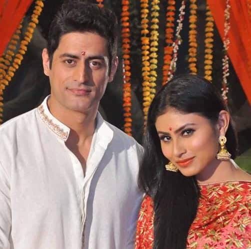 The story of Mouni Roy and Mohit Raina started with the set of 'Devon Ke Dev Mahadev'. Both of them had uncountable love but the two of their loves soon got a brake. After this, the actress took seven rounds with Suraj Nambiar in 2022. At the same time, Mohit Raina also married Aditi Chandra in 2021.
