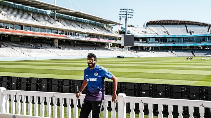 এজবাস্টনে খেলেননি তিনি। তবে লর্ডসে তৃতীয় টেস্ট ম্যাচে মাঠে ফেরেন যশপ্রীত বুমরা। আর মাঠে ফিরেই আগুন ঝরালেন তিনি।