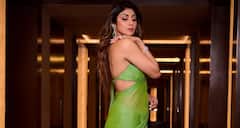 Shilpa Shetty Ate & Left No Crumbs In That Green Saree, See Pics