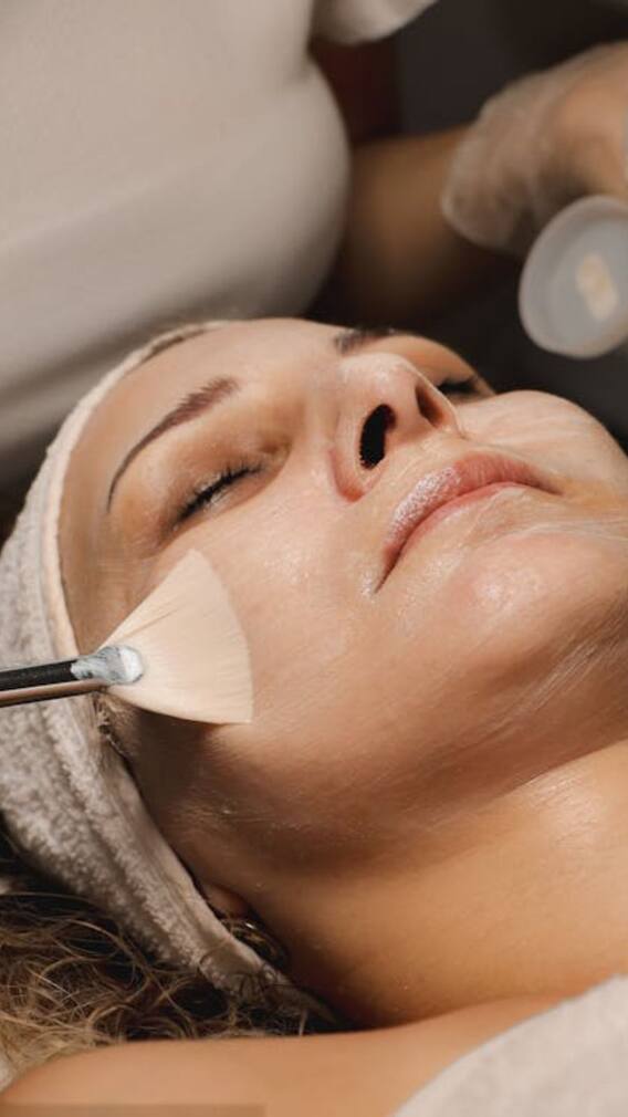 ত্বক নিয়ে নয় চিন্তা, এই দশ ধাপে বাড়বে জেল্লা