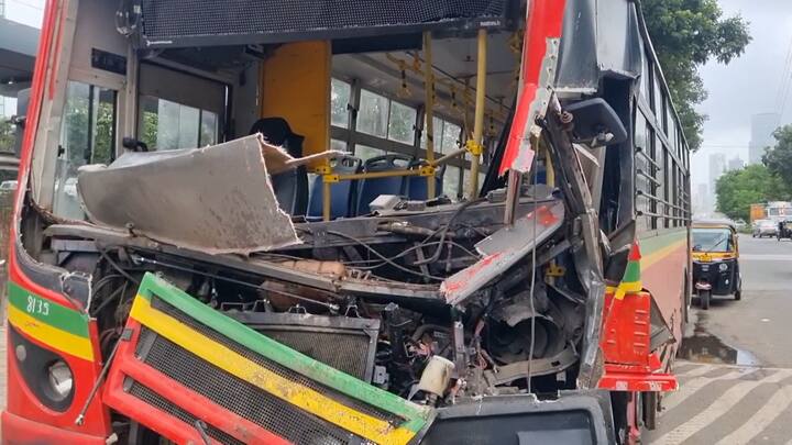 बोरिवलीकडून अंधेरीच्या दिशेने जाणाऱ्या बसने ट्रकला वनराई पोलीस स्टेशन समोरच मागून जोरात धडक दिली.