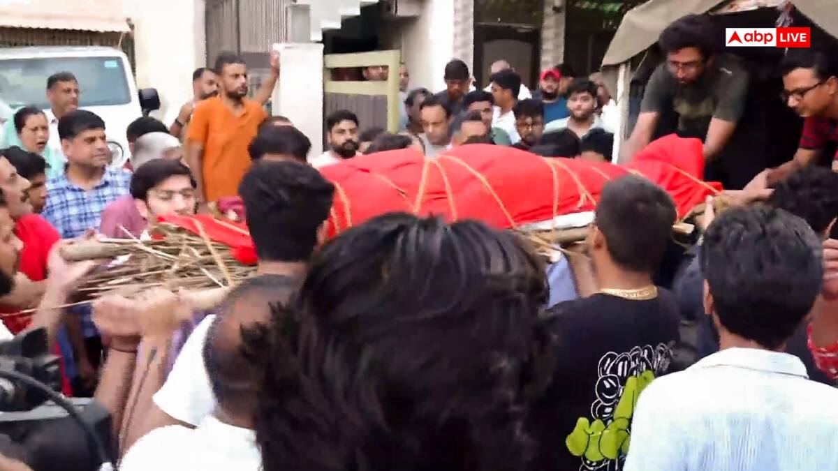 Radhika, Radhika ...! Brother screaming at the funeral of tennis player, father is misguided? Big things