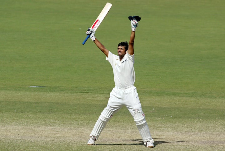At the same time, the Indian team's third highest score on Lord's ground is 397 runs. This Indian team created against England in the year 2002. Team India lost this match.