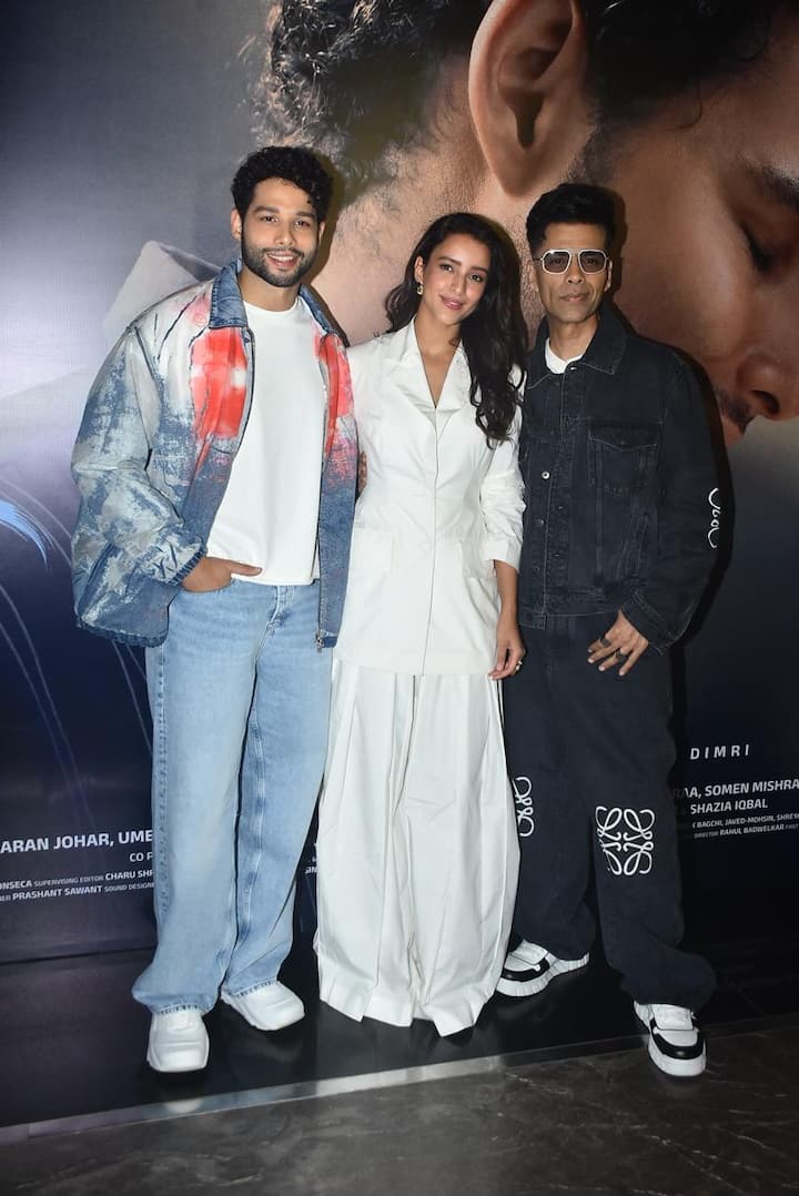 Karan also posted a lot with the lead pair of the film Siddhant Chaturvedi and Trupti Dimri after the trailer release.