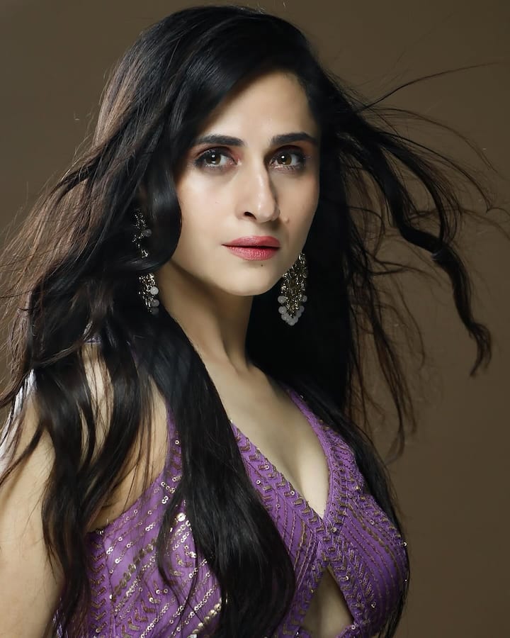 However, till now neither the makers nor the actress have given their official statement on these news.