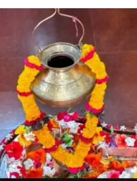 ਸ਼ਿਵਲਿੰਗ 'ਤੇ ਚੜ੍ਹਾਓ ਇਹ 3 ਤਰ੍ਹਾਂ ਦੇ ਤੇਲ, ਹਰ ਮਨੋਕਾਮਨਾ ਹੋਏਗੀ ਪੂਰੀ...