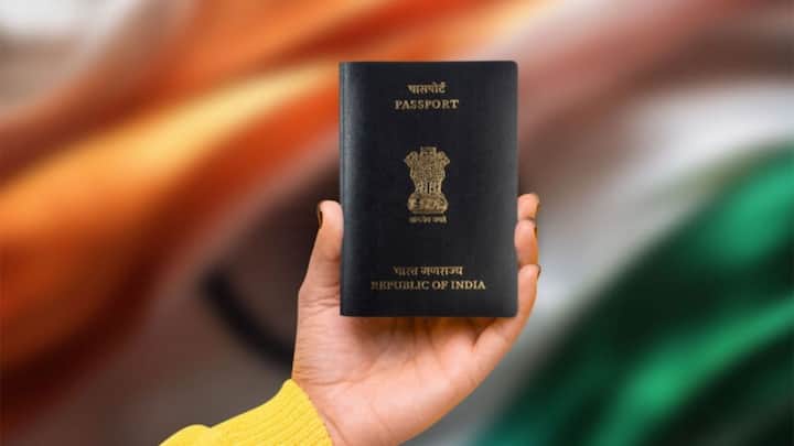 इसके अलावा अगर आपके पास भारतीय पासपोर्ट है. तब भी आपको नागरिकता साबित करने की जरूरत नहीं होगी. भारतीय पासपोर्ट भी इस बात का प्रमाण पत्र है कि आप भारतीय नागरिक हैं. विदेश मंत्रालय द्वारा पासपोर्ट जारी किया जाता है जिसमें नागरिकता का भी जिक्र होता है.