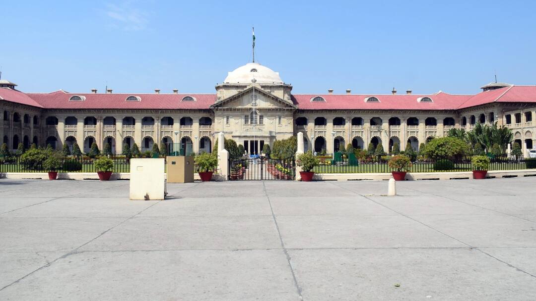 श्रावस्ती में प्रशासन द्वारा सील किए 30 मदरसे खोले जाएंगे, इलाहाबाद हाईकोर्ट ने दिया आदेश Allahabad High Court orders to open 30 madrasas closed by the administration in Shravasti ANN श्रावस्ती में प्रशासन द्वारा सील किए 30 मदरसे खोले जाएंगे, इलाहाबाद हाईकोर्ट ने दिया आदेश