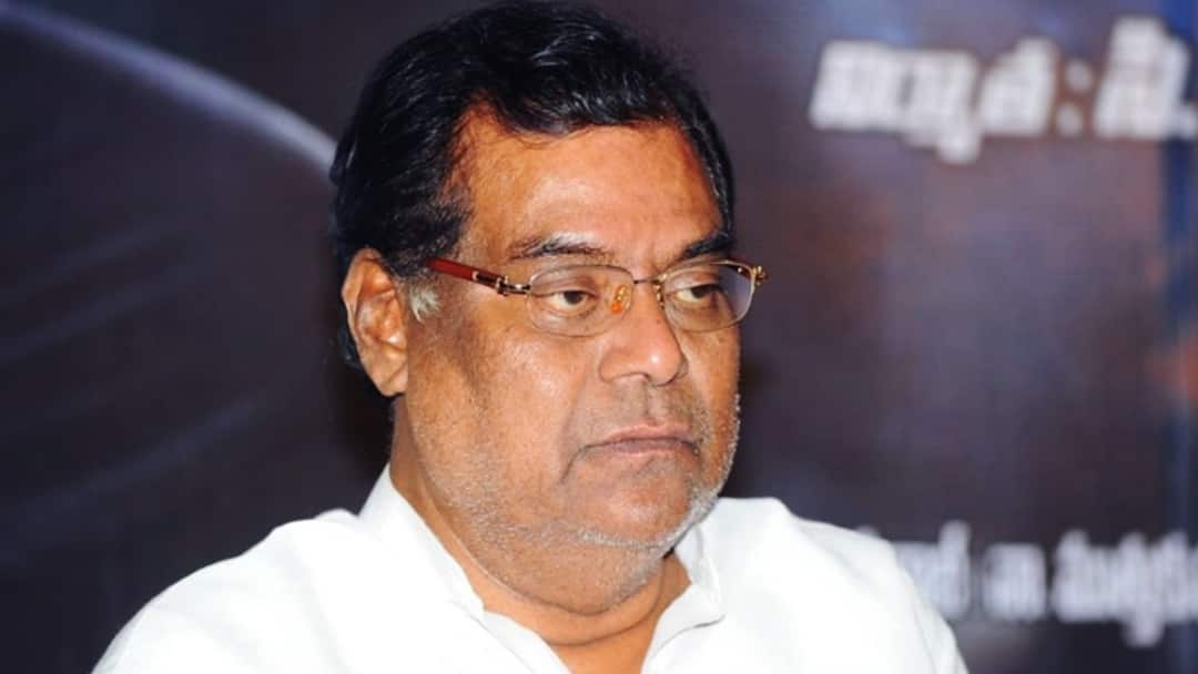 actor kota srinivasa rao son Kota Venkata Anjaneya Prasad died bike accident 2010 Kota Srinivasa Rao: பாவம்யா.. பெத்த புள்ள மரணத்தையே பாத்தவரு.. கவலையிலே உயிரை விட்ட கோட்டா சீனிவாசராவ்!