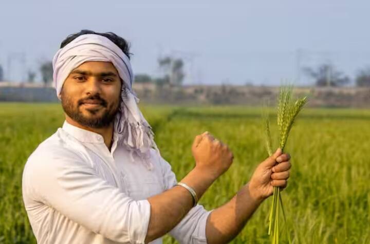 ਇਸ ਯੋਜਨਾ ਦਾ ਲਾਭ ਸਾਰੇ ਕਿਸਾਨਾਂ ਨੂੰ ਨਹੀਂ ਮਿਲਦਾ। ਇਸ ਲਈ ਕਿਸਾਨਾਂ ਨੂੰ ਕੁਝ ਮਹੱਤਵਪੂਰਨ ਸ਼ਰਤਾਂ ਪੂਰੀਆਂ ਕਰਨੀਆਂ ਪੈਂਦੀਆਂ ਹਨ। ਉਦੋਂ ਹੀ ਉਹ ਲਾਭ ਪ੍ਰਾਪਤ ਕਰ ਸਕਦੇ ਹਨ। ਕਈ ਵਾਰ, ਕਈ ਕਾਰਨਾਂ ਕਰਕੇ, ਬਹੁਤ ਸਾਰੇ ਕਿਸਾਨਾਂ ਦੇ ਖਾਤਿਆਂ ਵਿੱਚ ਪੈਸੇ ਨਹੀਂ ਪਹੁੰਚਦੇ। ਉਨ੍ਹਾਂ ਦੀ ਕਿਸ਼ਤ ਫਸ ਜਾਂਦੀ ਹੈ।