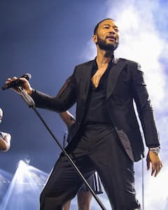 Tom Cruise से लेकर माइली साइरस तक, इन सितारों ने फेम पाने से पहले बदल लिए थे अपने नाम