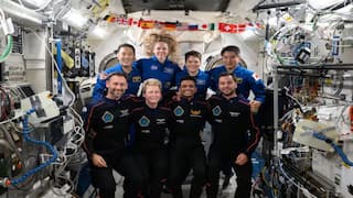 Shubhanshu Shukla: शुभांशू अंतराळातून म्हणाले, सारे जहाँ से अच्छा हिन्दोस्ताँ हमारा; निरोप समारंभात पहिले भारतीय अंतराळवीर राकेश शर्मांच्या शब्दाचा पुनरुच्चार; आज पृथ्वीवर परतणार