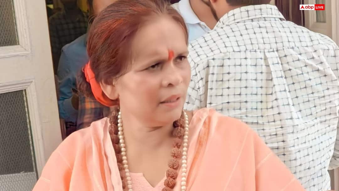 Sadhvi Prachi controversial statement on kanwar yatra muslim artisans jihadi conspiracy ann साध्वी प्राची का विवादित बयान- मुस्लिम कारीगरों पर उठाए सवाल, जिहादी साजिश का आरोप