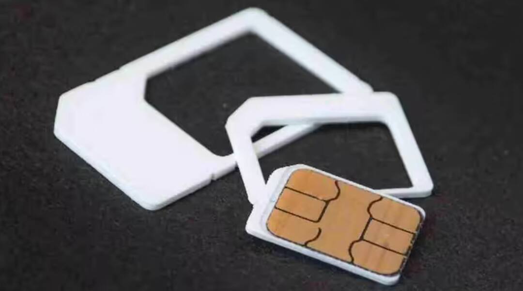 ਧੋਖੇਬਾਜ਼ਾਂ ਨੇ ਲੱਭ ਲਿਆ ਨਵਾਂ ਤਰੀਕਾ ! ਹੁਣ ਉਹ ਲੋਕਾਂ ਨੂੰ ਇਸ ਤਰੀਕੇ ਨਾਲ ਬਣਾ ਰਹੇ ਨੇ ਸ਼ਿਕਾਰ, ਸਰਕਾਰ ਨੇ ਜਾਰੀ ਕੀਤਾ ਅਲਰਟ Sim card block scam now fraudsters are duping people like this ਧੋਖੇਬਾਜ਼ਾਂ ਨੇ ਲੱਭ ਲਿਆ ਨਵਾਂ ਤਰੀਕਾ ! ਹੁਣ ਉਹ ਲੋਕਾਂ ਨੂੰ ਇਸ ਤਰੀਕੇ ਨਾਲ ਬਣਾ ਰਹੇ ਨੇ ਸ਼ਿਕਾਰ, ਸਰਕਾਰ ਨੇ ਜਾਰੀ ਕੀਤਾ ਅਲਰਟ