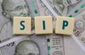 SIP : કેટલા રુપિયાની SIP કરવાથી 20 વર્ષમાં બની જશો કરોડપતિ ?