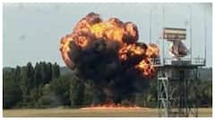 లండన్‌లోని సౌథెండ్‌లో కూలిన విమానం- టేకాఫ్ అయిన కాసేపటికే ఎలా జరిగింది?