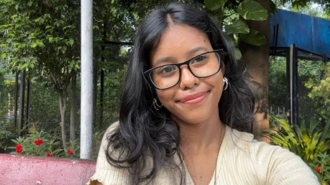 DU Student Sneha Debnath Suicide Note Says She Felt failure and burden Jumped from signature Bridge Sneha Debnath Suicide: 'असफल और बोझ...', सामने आया DU की छात्रा स्नेहा देबनाथ का सुसाइड नोट