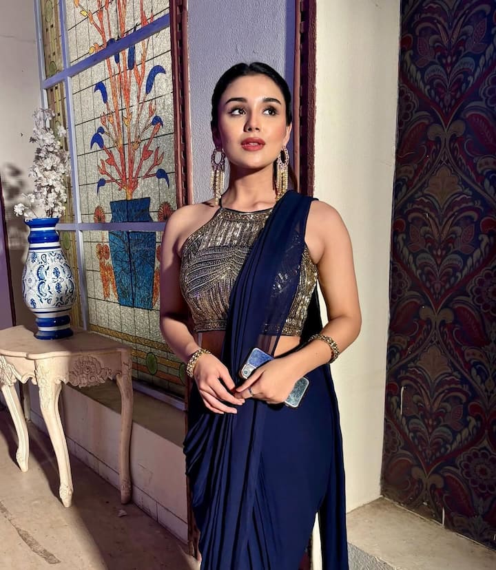 However, the fans are very sad after the exit from Saloni Sandhu's show. The character of the actress was quite popular but now it will be interesting to see what twists come in the upcoming episode.