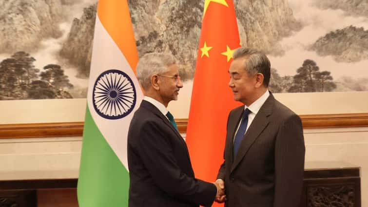 ‘Address LAC De-Escalation’: Jaishankar Tells China’s Wang Yi, Lauds ‘Good Progress’ In Ties