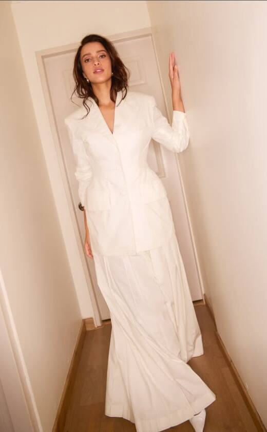 ઓલ પિન્ક આઉટફિટમાં તૃપ્તિ ડિમરીએ વર્તાવ્યો કહેર