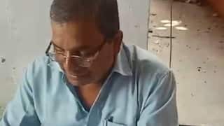 Voter List Revision: गया में BLO का पैसा लेते वीडियो वायरल, DM के निर्देश पर FIR दर्ज