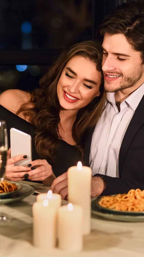 महाराष्ट्र में डेट स्पॉट्स खोज रहे हैं? ये हैं खास कपल कैफे