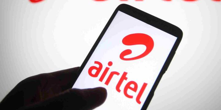 इन तीनों ही प्लान्स में केवल डेटा और ओटीटी का फायदा मिलता है. अगर आप कॉलिंग या एसएमएस जैसी सुविधाएं चाहते हैं तो उसके लिए आपको अलग से रिचार्ज कराना होगा.