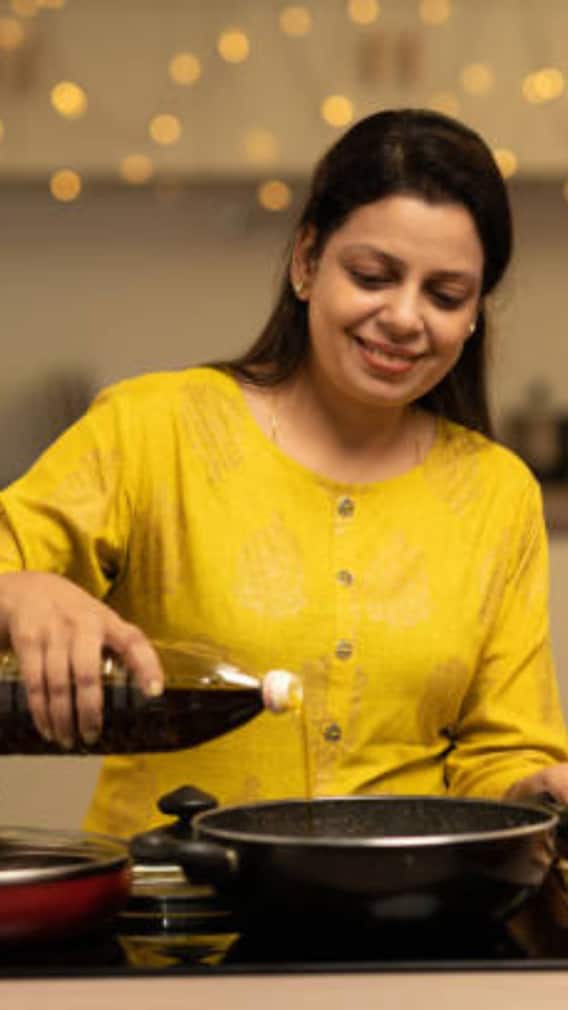 क्या नारियल तेल से बेहतर होता है सरसों का तेल?