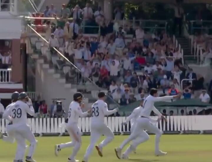 इंग्लंडने तिसरा कसोटी सामना 22 धावांनी जिंकला आणि मालिकेत 2-1 अशी आघाडी घेतली.