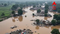 একের পর এক গ্রামে ঢুকছে জল, খানাকুলে ফের বন্যার আশঙ্কা